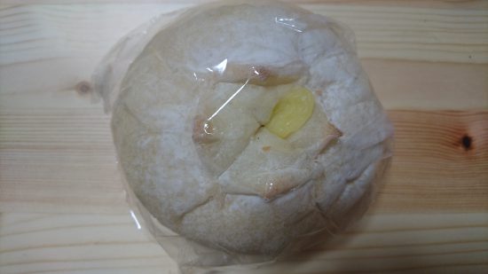 オハナベーカリーのチーズのパン